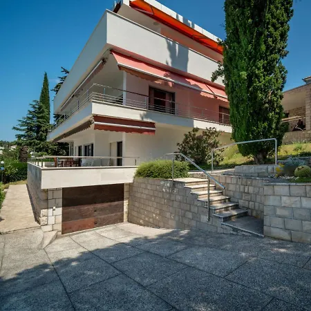 Bila Kuca By Interhome * Trogir